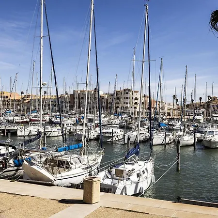 L'ancrage A Port - A 1km De La